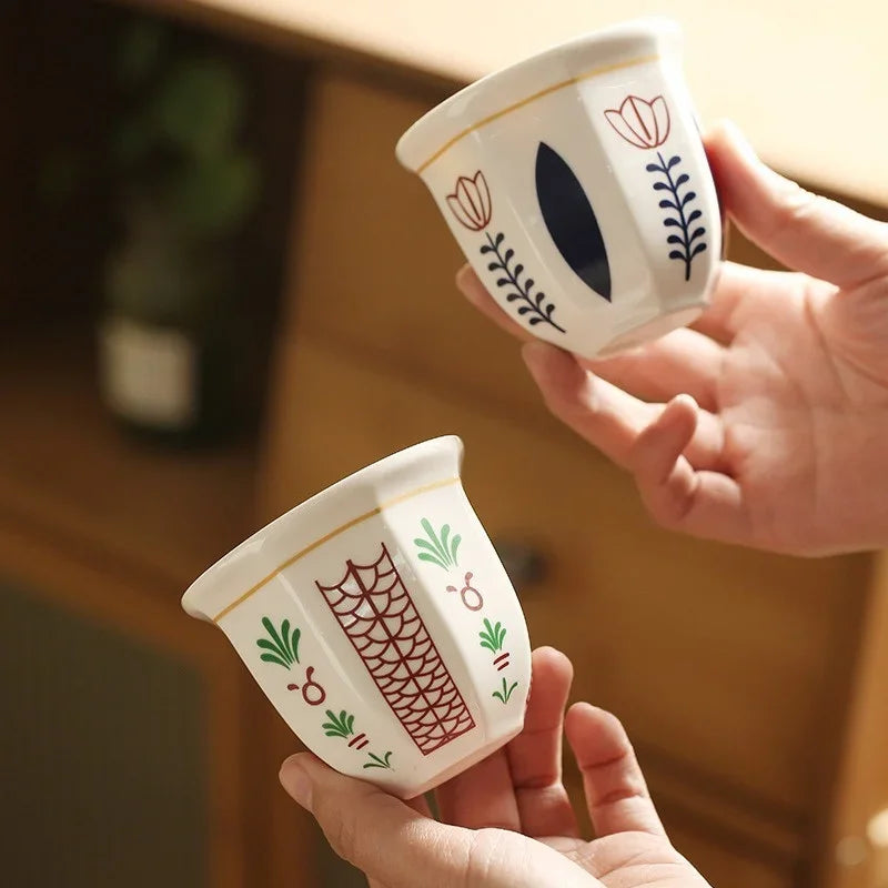 180ml/250ml Coffee Cups Ceramics Teacups Flower Pattern Anti-scald Latte Art Espresso Mugs Hand Held Cappuccino Mugs Xmas Gift