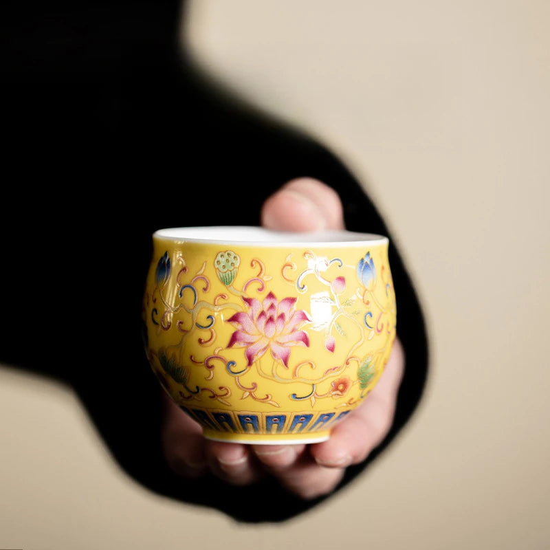 Japanese Ceramic Teacups Chinese Kungfu Tea Cup Retro Personal Teaware Enamel Lotus Cups Household Drinkware Supplied Gift Box